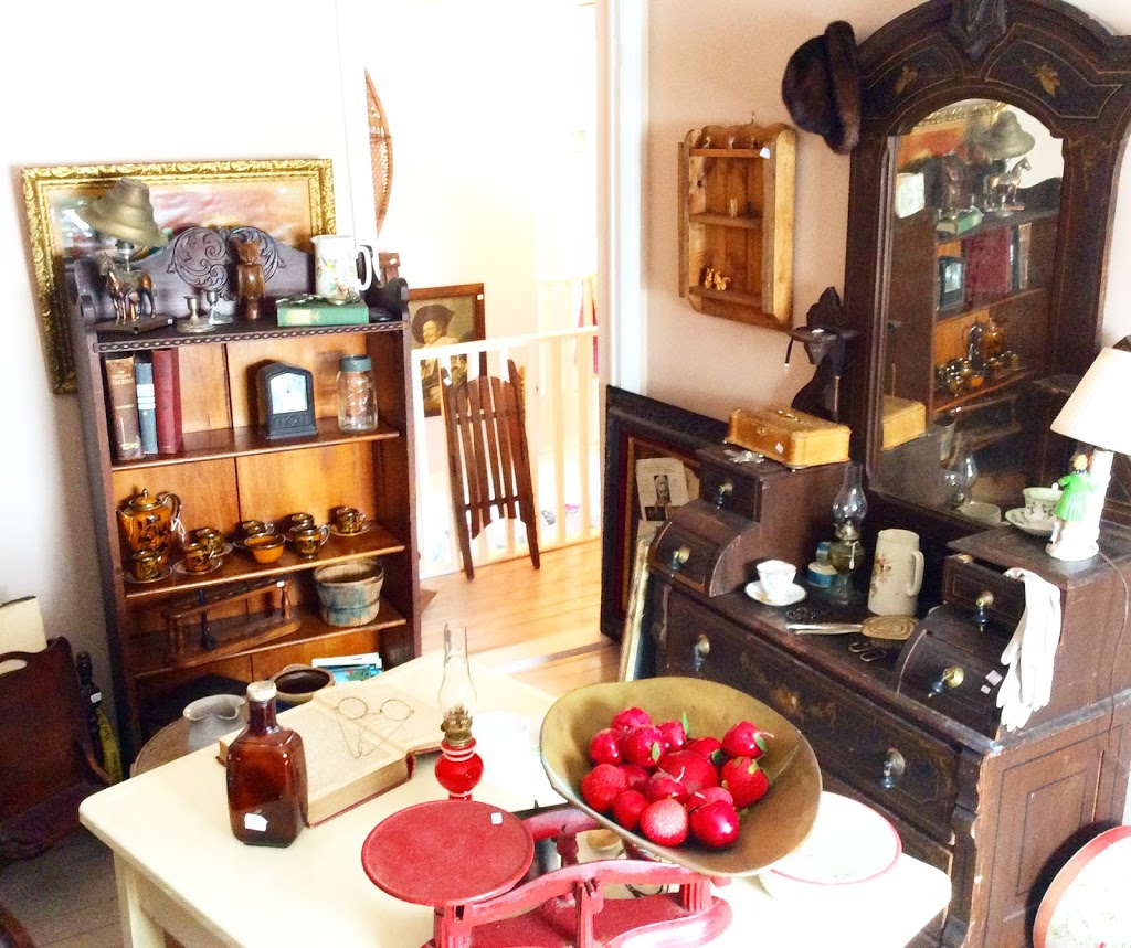 Antiques Vintage Retro | 1251 NB-530, Grande-Digue, NB E4R 5E5, Canada | Phone: (506) 345-4444