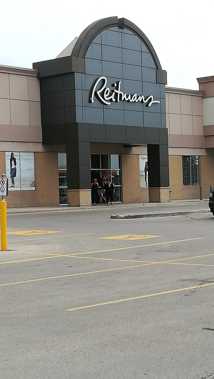 Reitmans | 1585 Kenaston Blvd, Winnipeg, MB R3P 2N3, Canada | Phone: (204) 489-7083