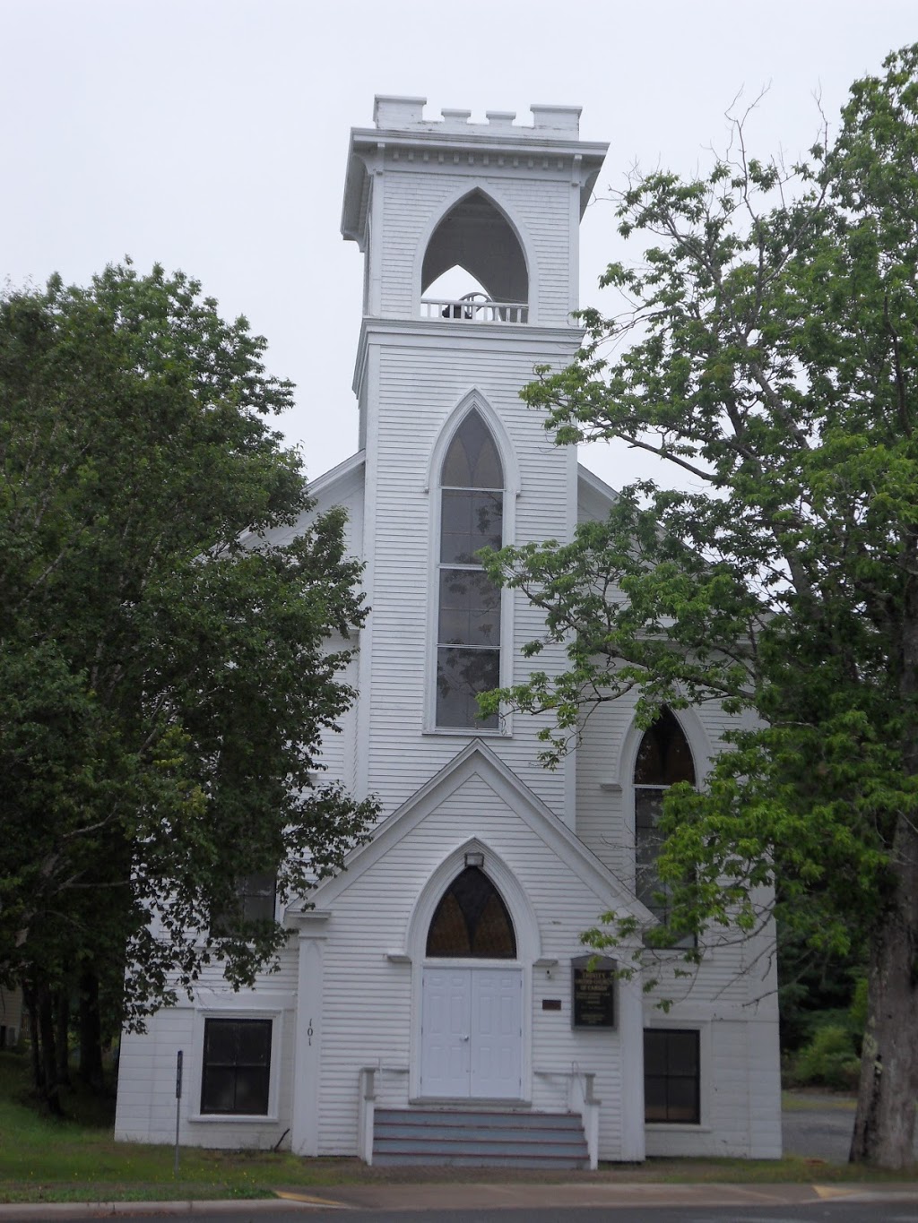 United Church Mahone Bay | 101 Edgewater St, Mahone Bay, NS B0J 2E0, Canada | Phone: (902) 624-9287