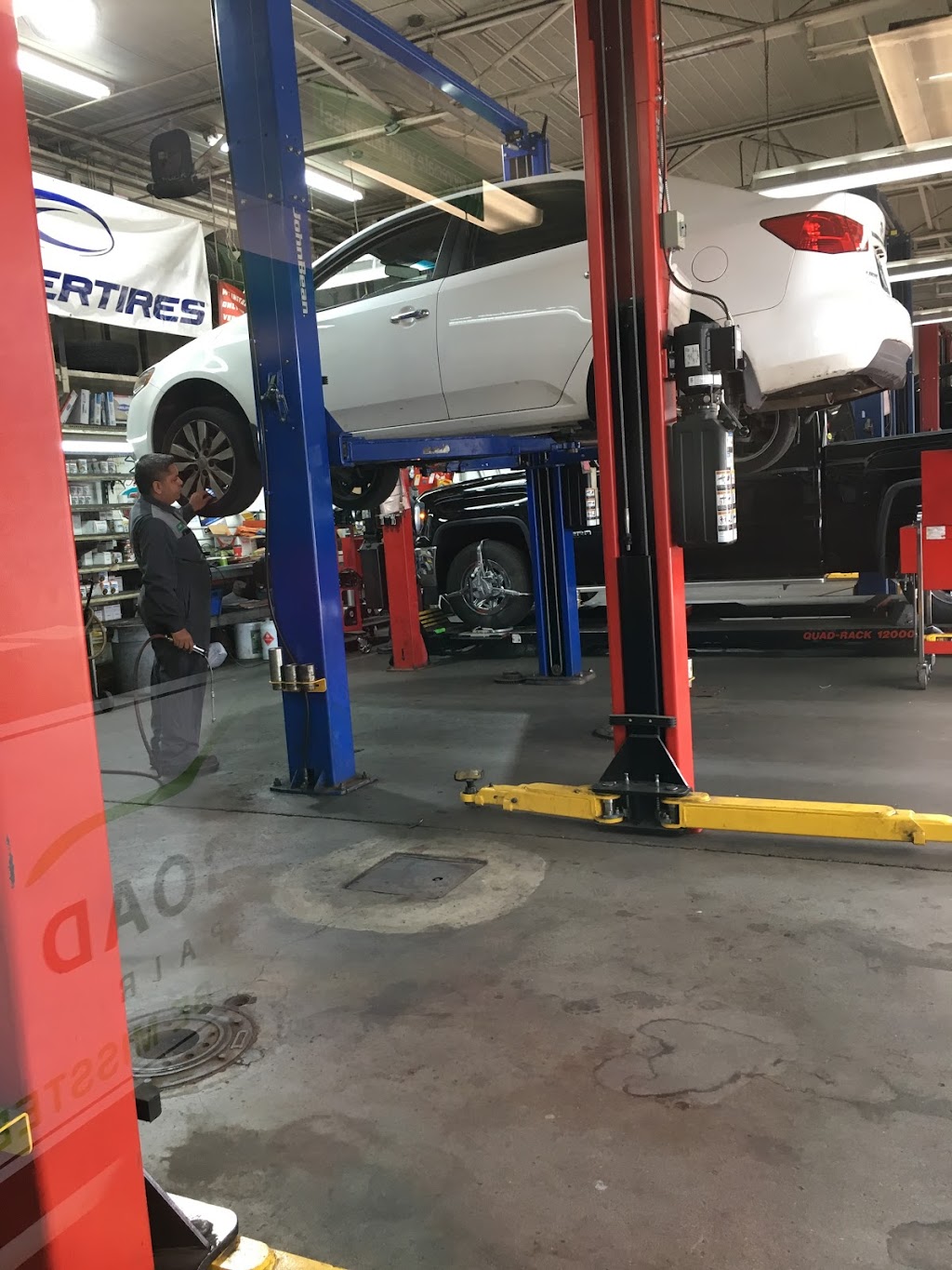 North Road Auto Repair | 4035 North Rd, Burnaby, BC V3J 1S3, Canada | Phone: (604) 420-3331