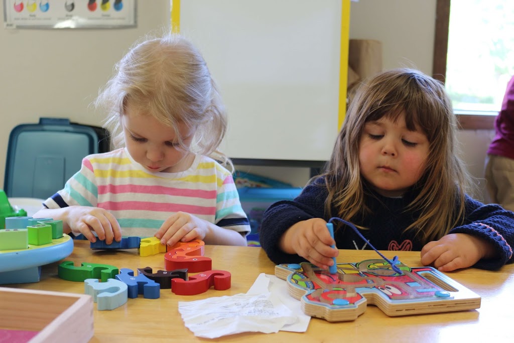 Vancouver Island School of Early Childhood Education | 6504 Kestrel Crescent, Nanaimo, BC V9K 1A1, Canada | Phone: (250) 802-6334