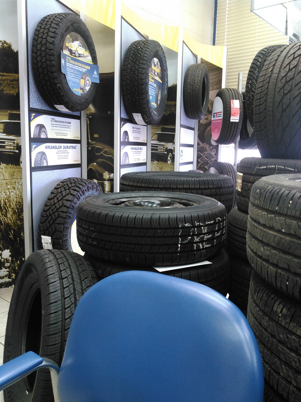 Fountain Tire | 5328 17 Ave SE, Calgary, AB T2A 0W1, Canada | Phone: (403) 272-2235