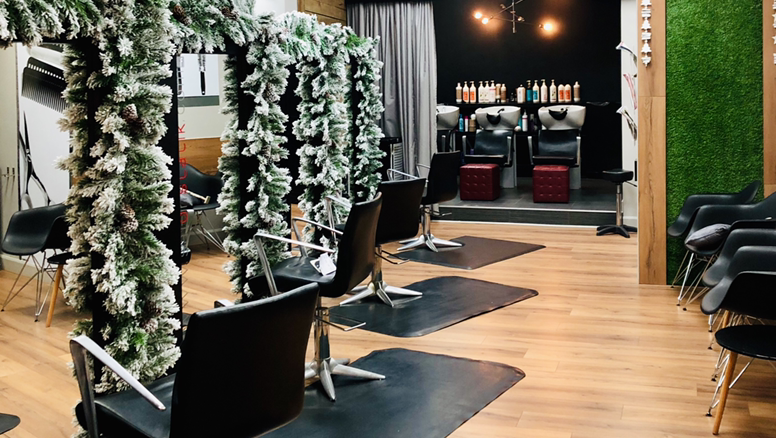 Salon Statik | 400 Rue Cormier #2b, Drummondville, QC J2C 7L9, Canada | Phone: (819) 473-9993