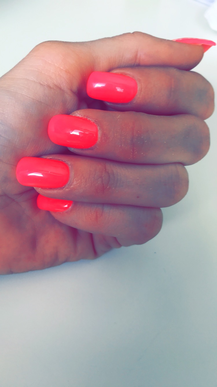 Lovely Nails Spa | 274 Burton Ave, Barrie, ON L4N 5W4, Canada | Phone: (705) 739-8289