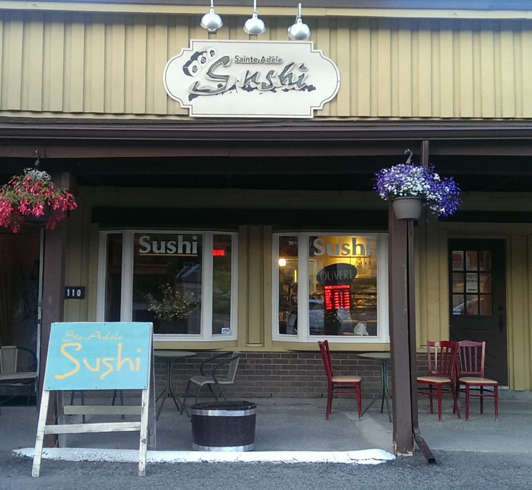 St-Adèle Sushi | 555 Boulevard de Sainte-Adèle, Sainte-Adèle, QC J8B 1A7, Canada | Phone: (450) 229-8388