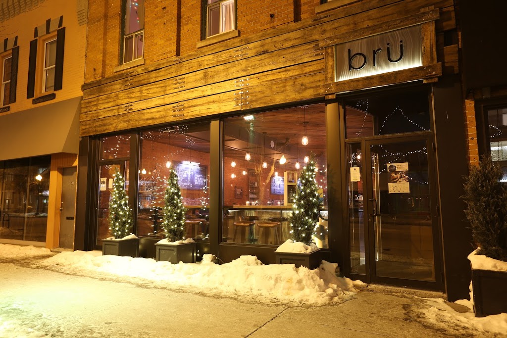 Brü Restaurant | 142 Lakeshore Rd E, Oakville, ON L6J 1H4, Canada | Phone: (905) 844-4400