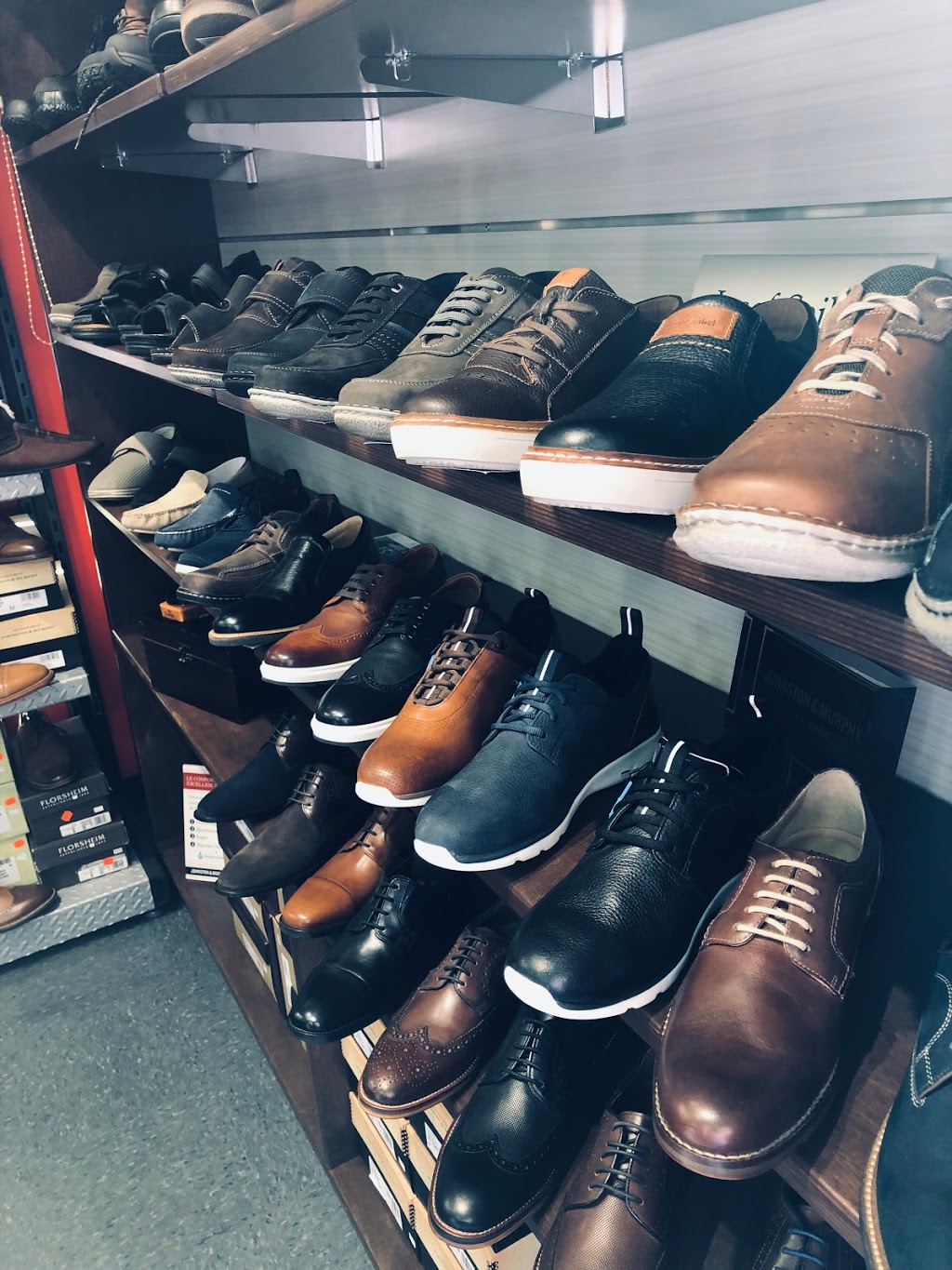 Boutique du Cordonnier - Cordonnerie et Chaussures Conforts | 5219 Boulevard des Laurentides, Laval, QC H7K 2J9, Canada | Phone: (450) 625-1556