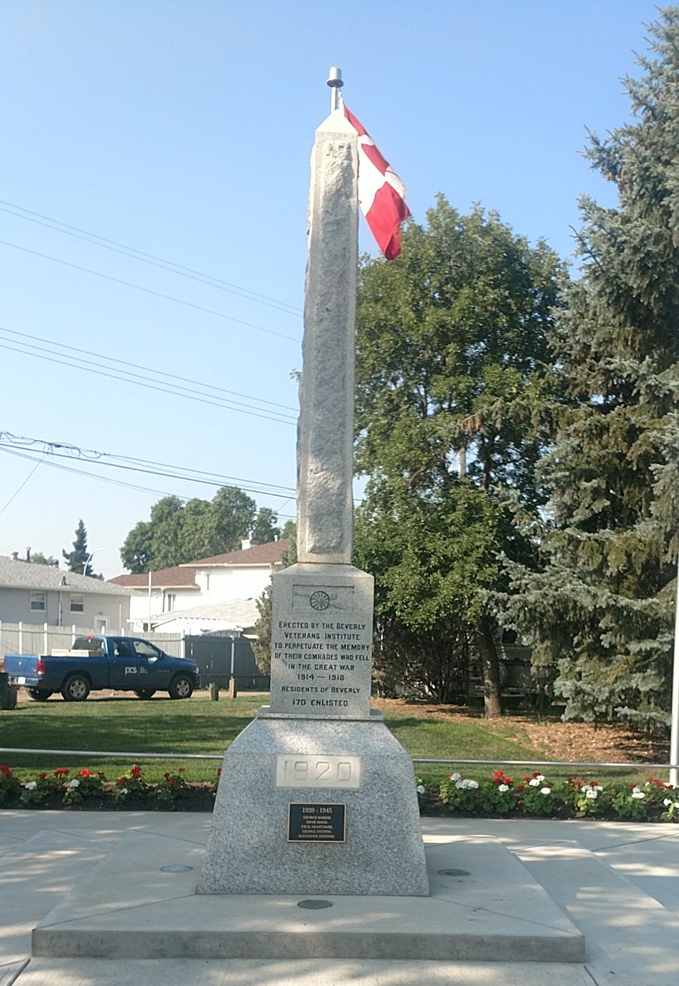 Beverly Memorial Cenotaph | 4001 118 Ave NW, Edmonton, AB T5W 1A2, Canada