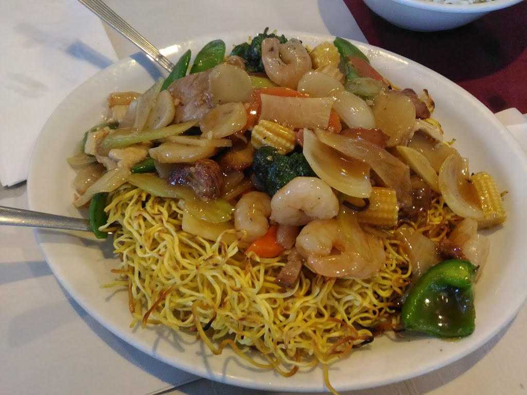 Ben Ben Restaurant | 697 Somerset St W, Ottawa, ON K1R 6P5, Canada | Phone: (613) 238-5022