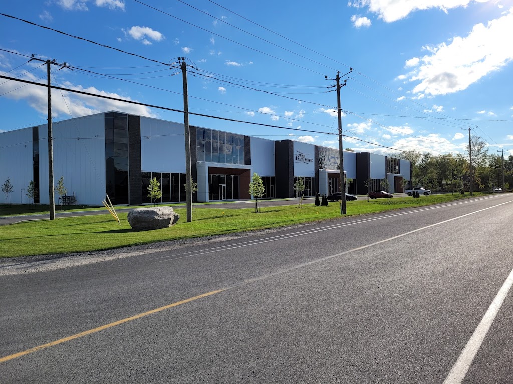 La Cie Canada Tire Inc. | 1280 Bd Gérard-Cadieux, Salaberry-de-Valleyfield, QC J6S 6L8, Canada | Phone: (514) 457-0155