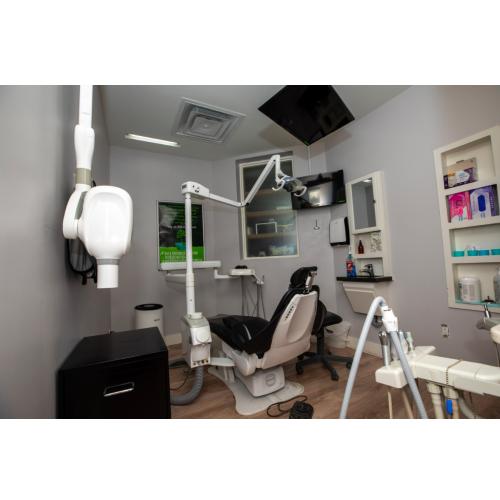 Cliffside Dental | 2451 Kingston Rd, Scarborough, ON M1N 1V4, Canada | Phone: (416) 265-3368