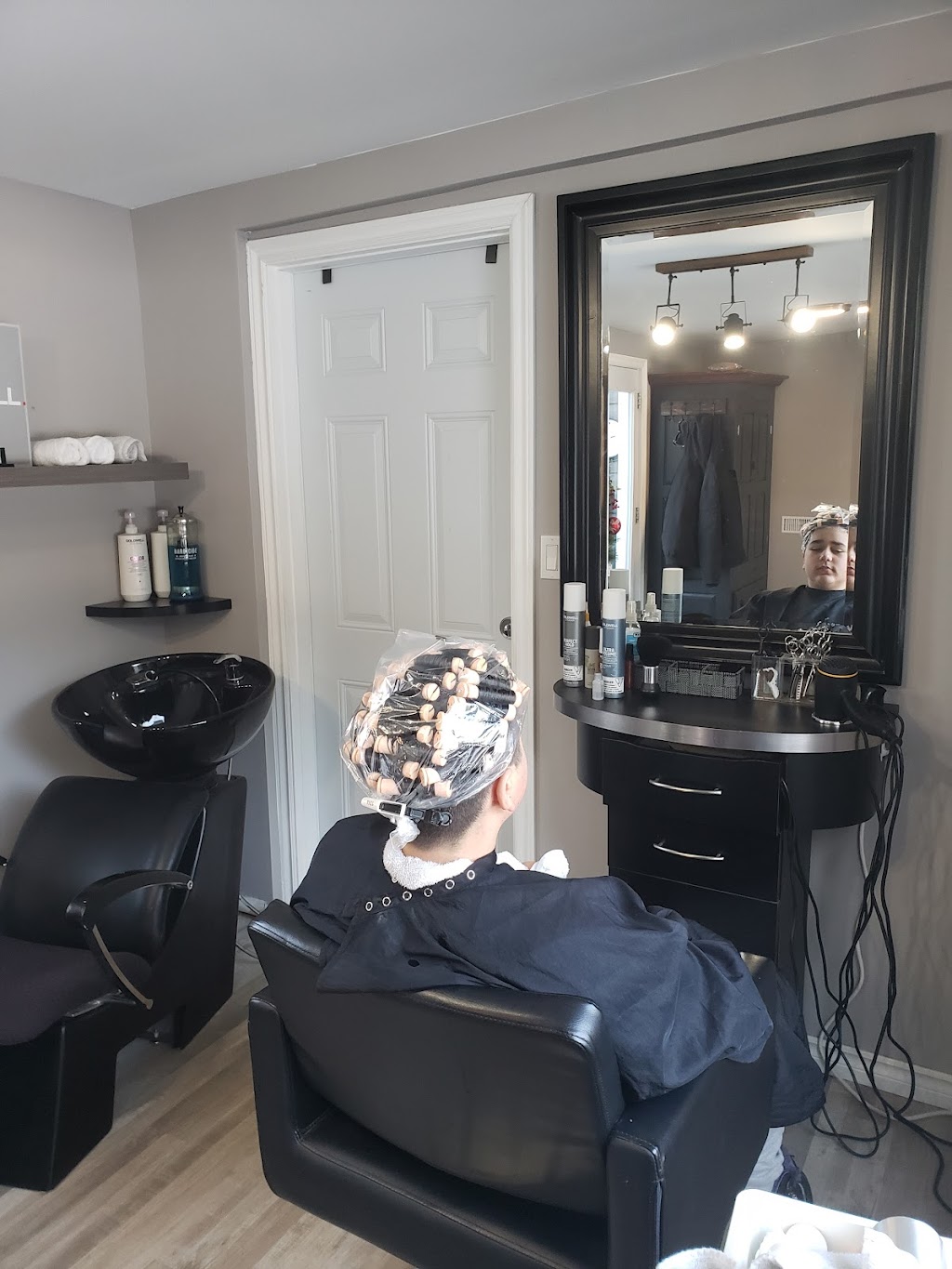 Sean David Hair Salon | 1722Gravenhurst, Parkway, Gravenhurst, ON P1P 1R3, Canada | Phone: (705) 323-7778