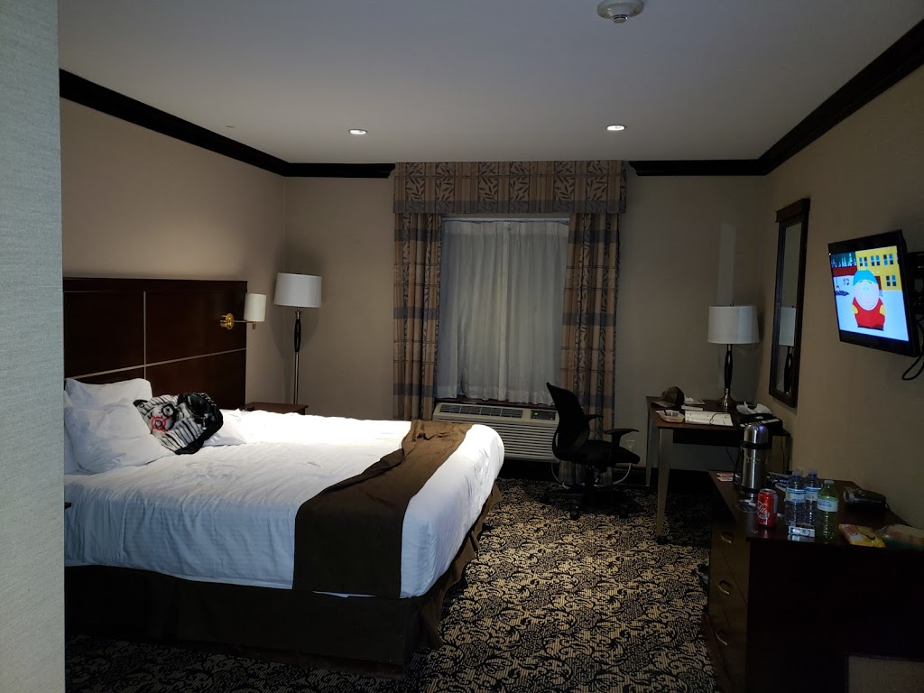 Woodbine Hotel & Suites | 30 Vice Regent Blvd, Etobicoke, ON M9W 7A4, Canada | Phone: (416) 743-9997