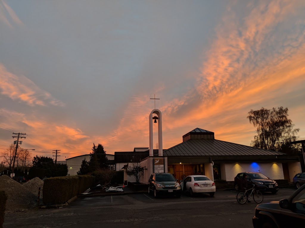 Holy Spirit Catholic Church | 244 Lawrence St, New Westminster, BC V3M 5L1, Canada | Phone: (604) 521-0334