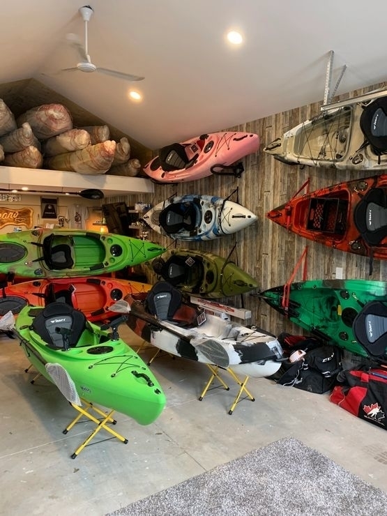 C & R Kayaks | 10 Verdun Ave, St. Catharines, ON L2N 5L9, Canada | Phone: (905) 651-0346