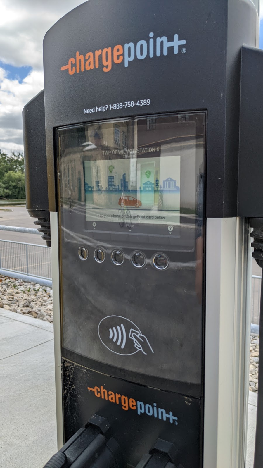 ChargePoint Charging Station | 148 Peel St, New Hamburg, ON N3A 1E7, Canada | Phone: (888) 758-4389