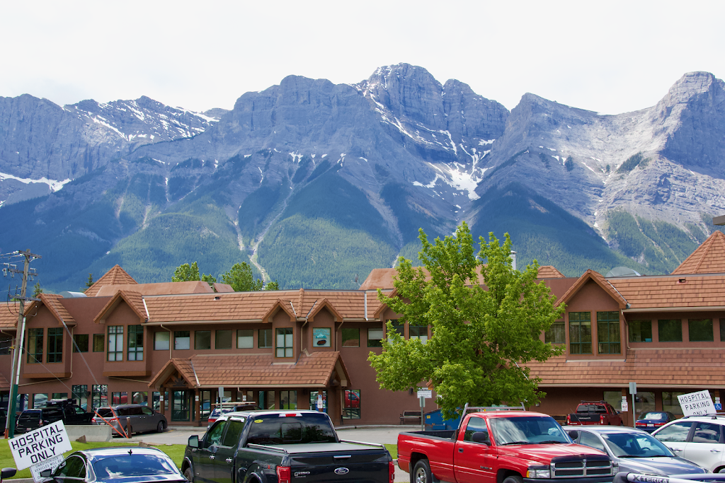 Canmore General Hospital | 1100 Hospital Pl, Canmore, AB T1W 1N2, Canada | Phone: (403) 678-5536