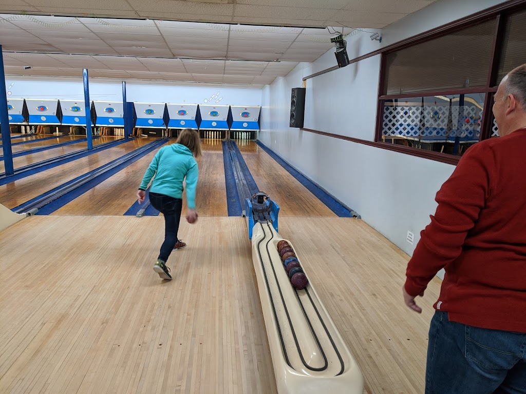 Pins Bowling Center | 3072 Old Hwy 104, Antigonish, NS B2G 2K6, Canada | Phone: (902) 863-2695