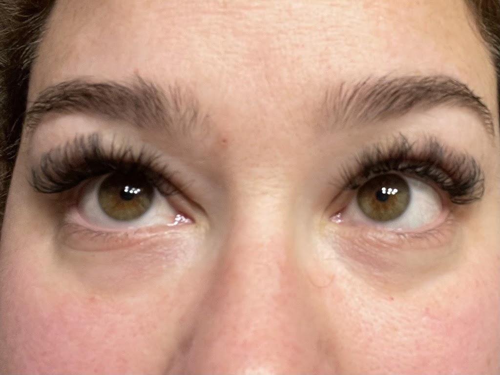 Lashed by Chels | 4584 Gregoire Rd, Russell, ON K2G 3Y3, Canada | Phone: (613) 715-1043