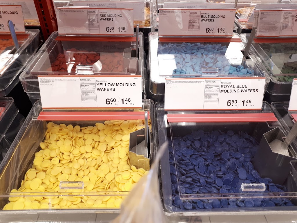 Bulk Barn | Dorval Crossing East, 210 North Service Rd W, Oakville, ON L6M 2Y2, Canada | Phone: (905) 849-6415