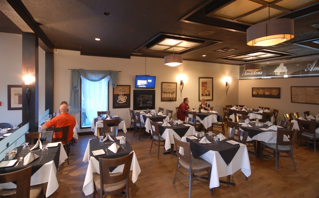 Amadeus Resto Bar - Steak Seafood Pizza - Dejeuner | 3655 Boulevard de Sainte-Adèle, Sainte-Adèle, QC J8B 2N8, Canada | Phone: (450) 229-7932