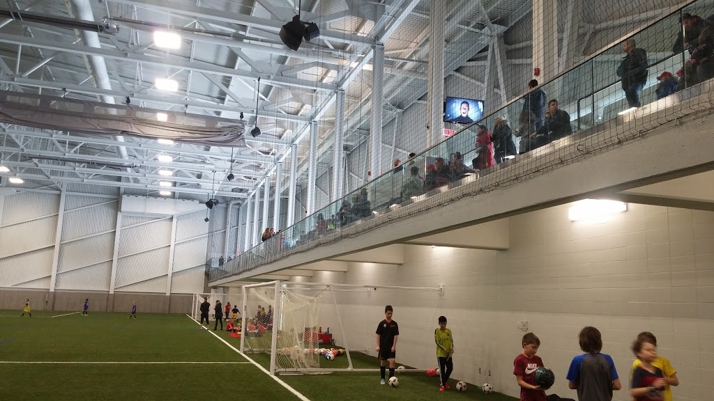 Stade de soccer intérieur de Beauport | 3500 Rue Cambronne, Québec, QC G1E 7H2, Canada | Phone: (418) 641-6107