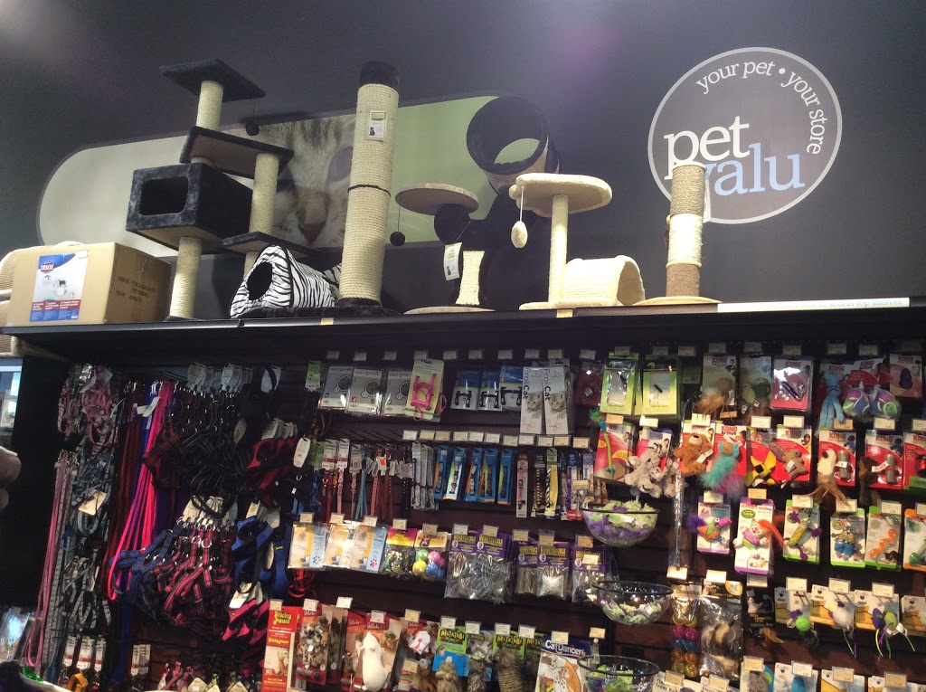 Pet Valu | 105 Southbank Blvd, Okotoks, AB T1S 0G1, Canada | Phone: (403) 995-5744