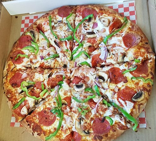 Cosmic Pizza & Donair | 93 2Z6, 108 McLeod Ave, Spruce Grove, AB T7X 2Z7, Canada | Phone: (780) 571-1997