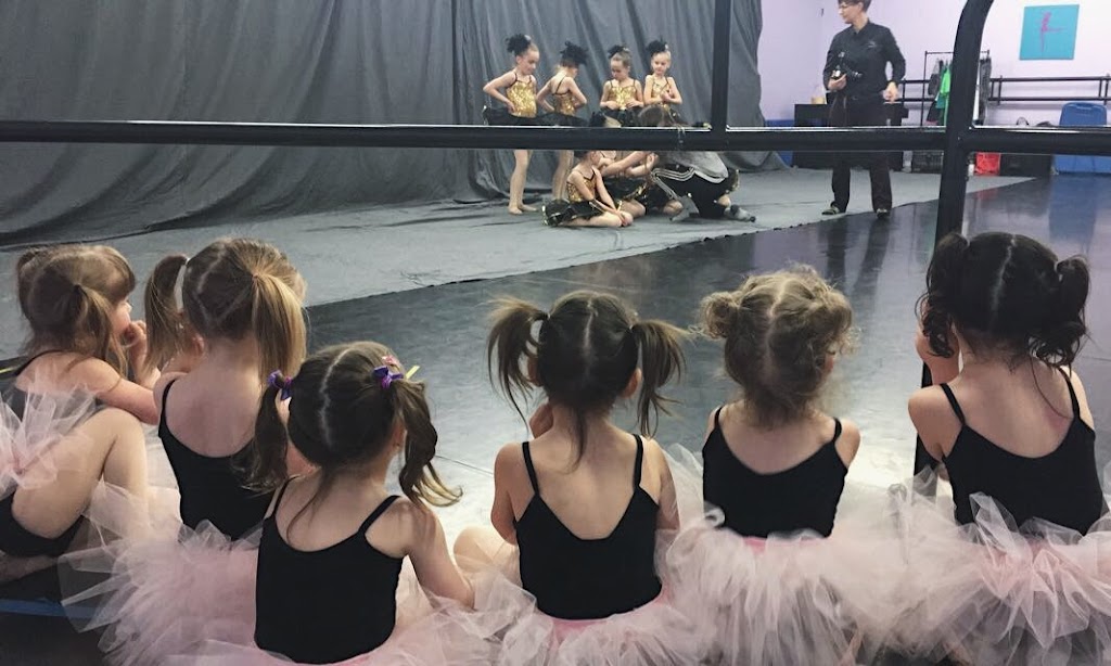 Stoney Brook Dance Company | 283 PTH 12N, Steinbach, MB R5G 1R9, Canada | Phone: (204) 371-6771