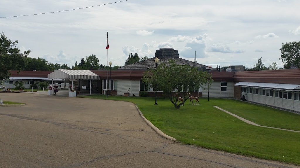 Tofield Senior Citizens Lodge | 5824 50 St, Tofield, AB T0B 4J0, Canada | Phone: (780) 662-3477