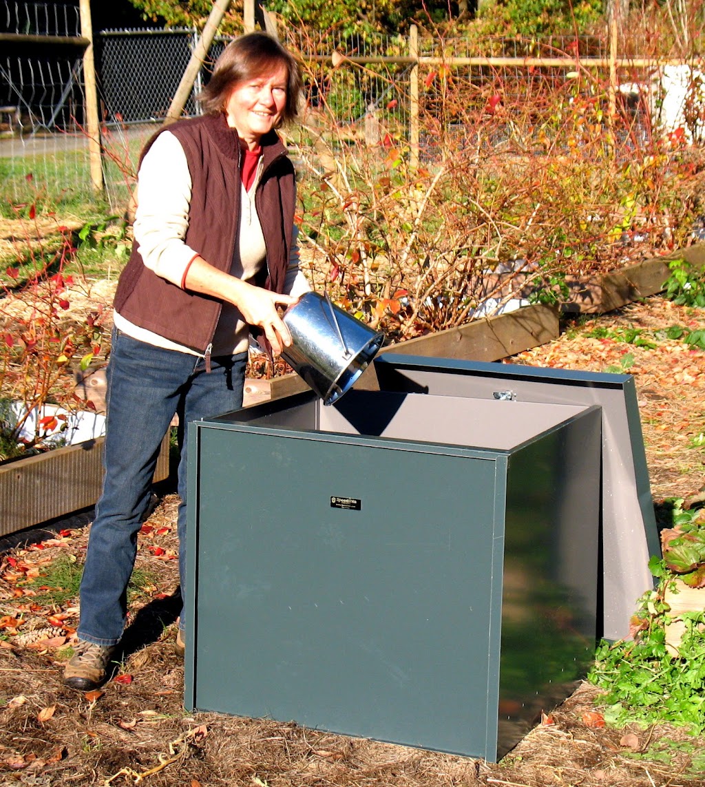 Speedibin Composter | 1324 Jones Rd, Merville, BC V0R 2M0, Canada | Phone: (888) 701-2303