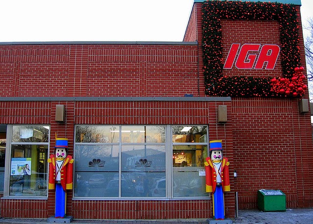 IGA Louise Ménard - Saint-Lambert | 371 Av Victoria, Saint-Lambert, QC J4P 2H7, Canada | Phone: (450) 466-3880