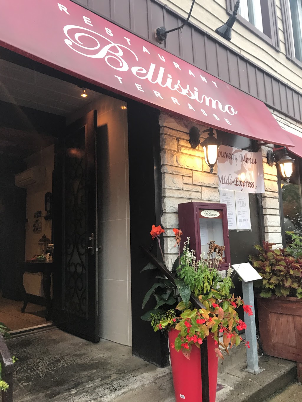 Bellissimo Restaurant | 484 Chemin Bord-du-Lac, Dorval, QC H9S 2A8, Canada | Phone: (514) 631-7074