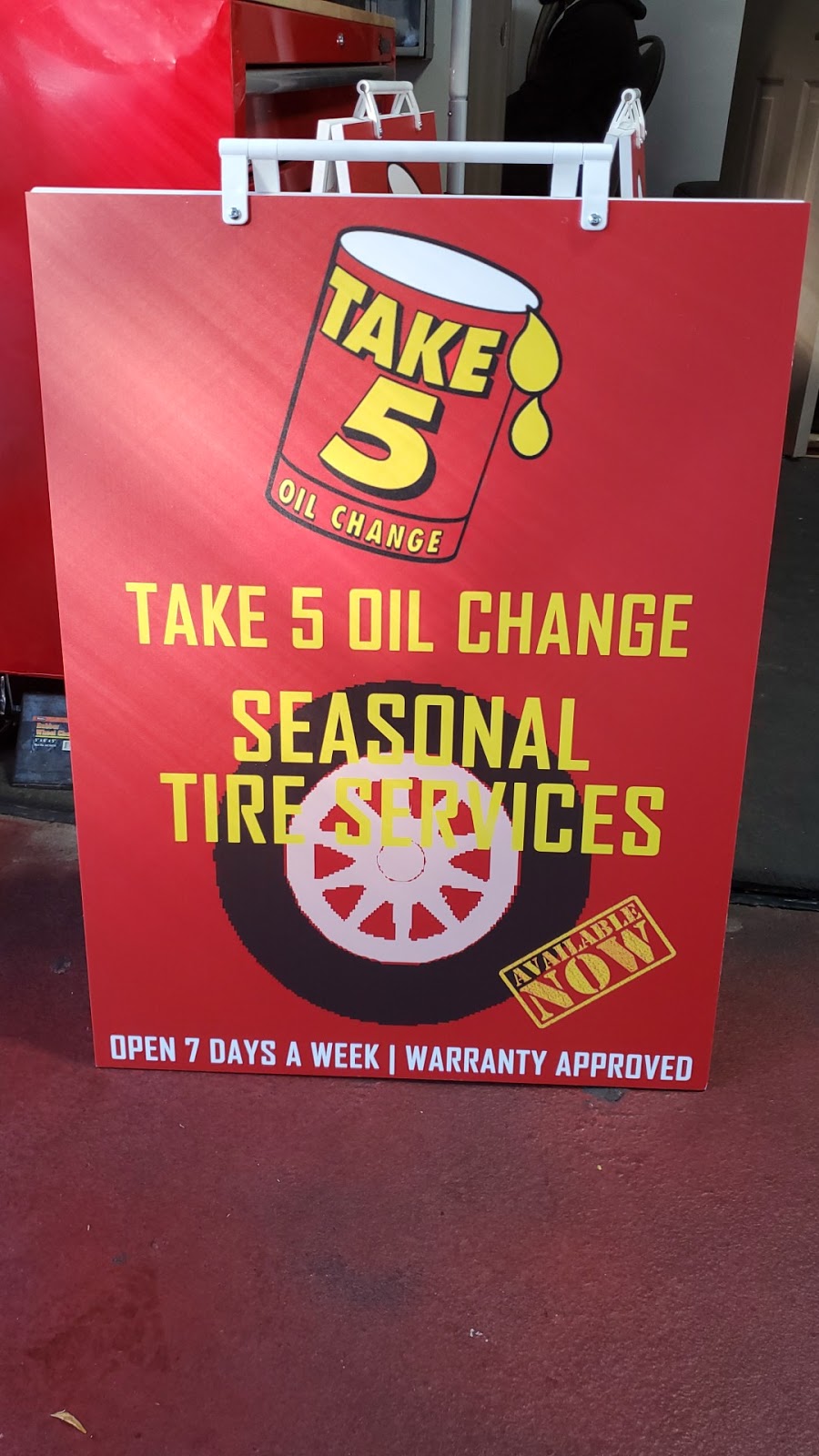 Take 5 Oil Change | 2308 Lake Shore Blvd W, Etobicoke, ON M8V 1B5, Canada | Phone: (416) 251-2668