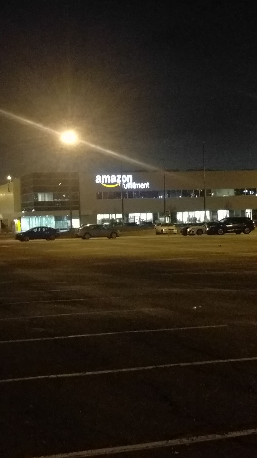 Amazon Fulfillment Centre-YYZ1 | 6363 Millcreek Dr, Mississauga, ON L5N 1L8, Canada | Phone: (289) 998-0300