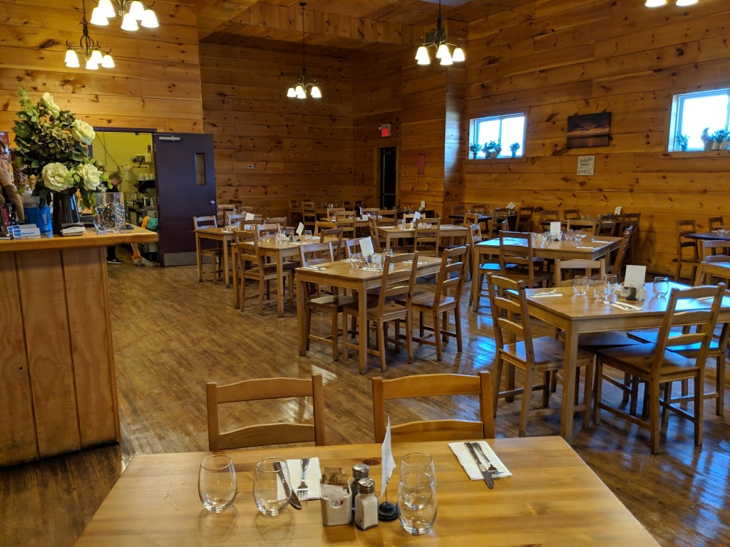 The Farmhouse Cafe | 1010 Line 2 Rd #358, Virgil, ON L0S 1T0, Canada | Phone: (905) 468-8814