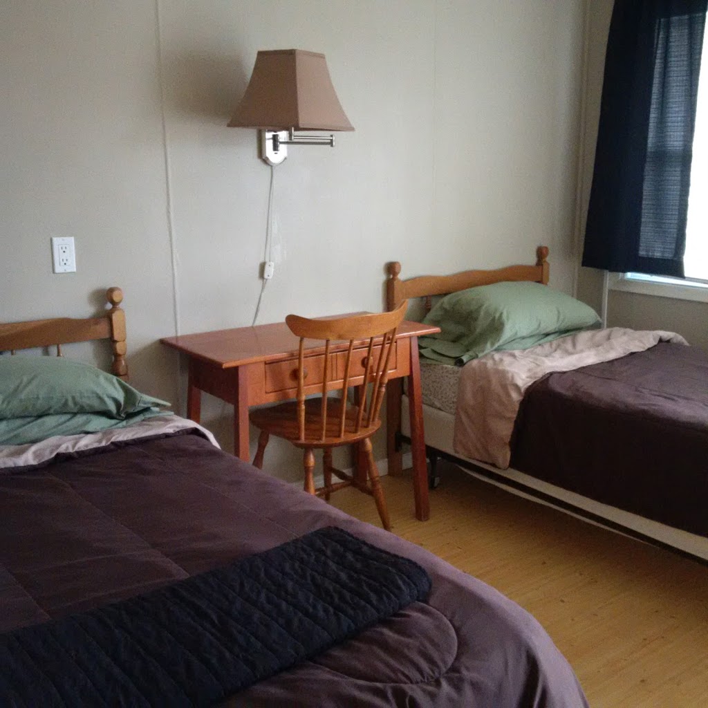 Madoc Motel | 109 Russell St, Madoc, ON K0K 2K0, Canada | Phone: (613) 473-0261