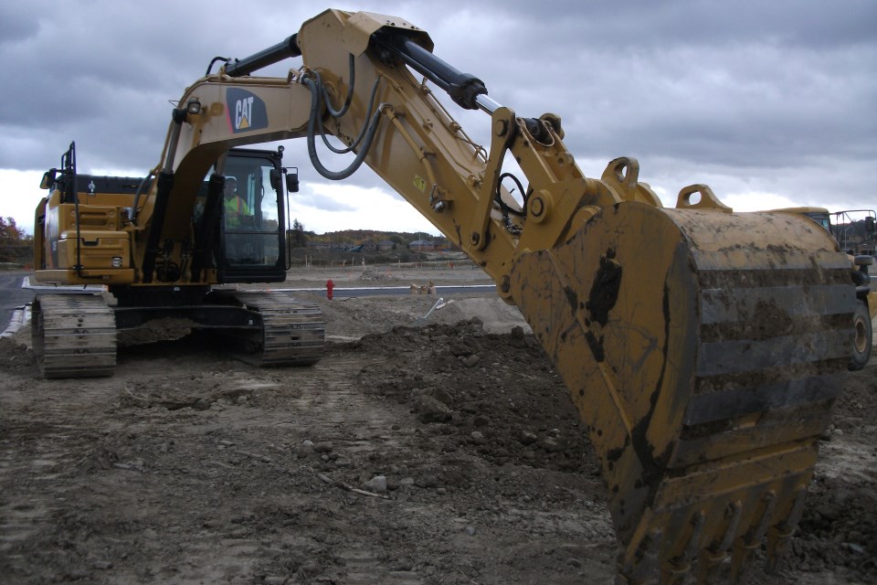 Rumball Excavation & Haulage | 408 Tiffin St, Barrie, ON L4N 9W8, Canada | Phone: (705) 722-1145