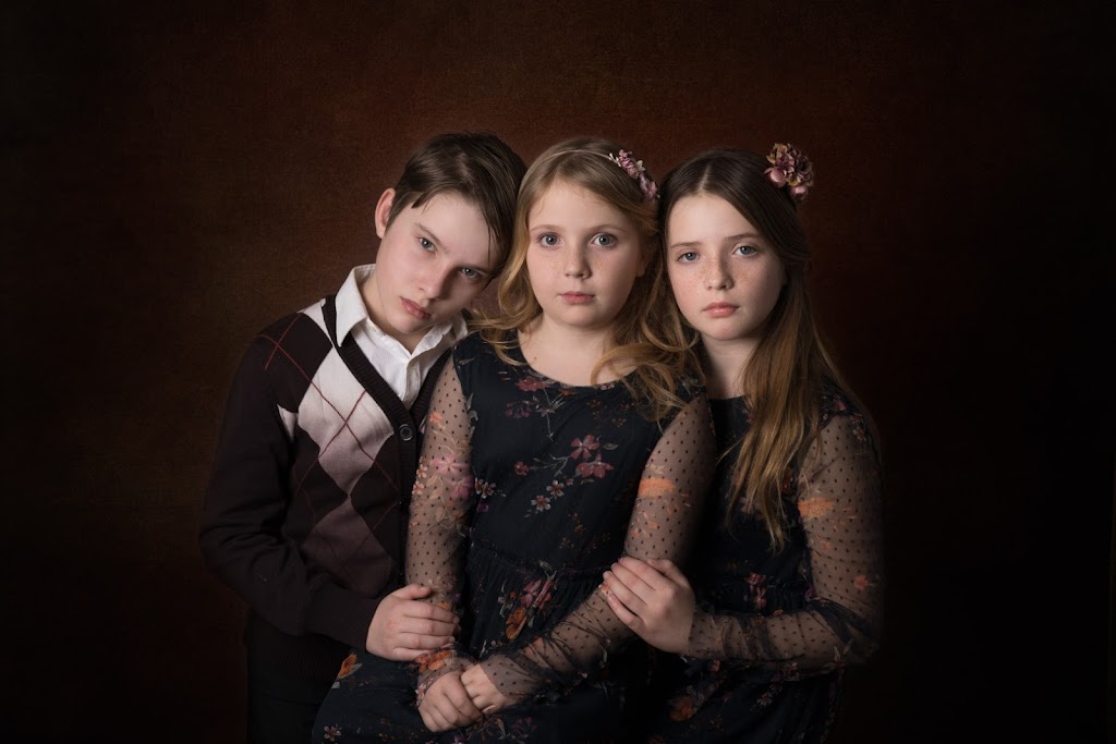 Lucia Griffin Photography | Salem street, Kirkland, QC H9H 3T6, Canada | Phone: (438) 364-7009