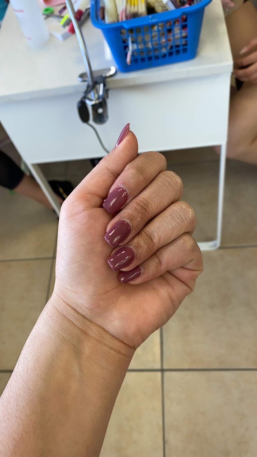 A&T Hair Nail Designs | 2018 E 37th Ave, Vancouver, BC V5P 3V5, Canada | Phone: (604) 325-8781