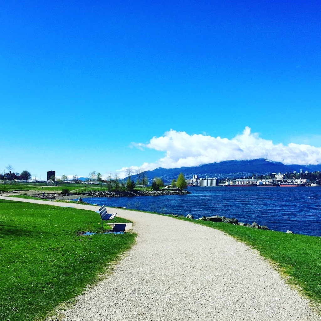 New Brighton Park Off Leash area | 765 Commissioner St, Vancouver, BC V5K 0A1, Canada | Phone: (604) 873-7000