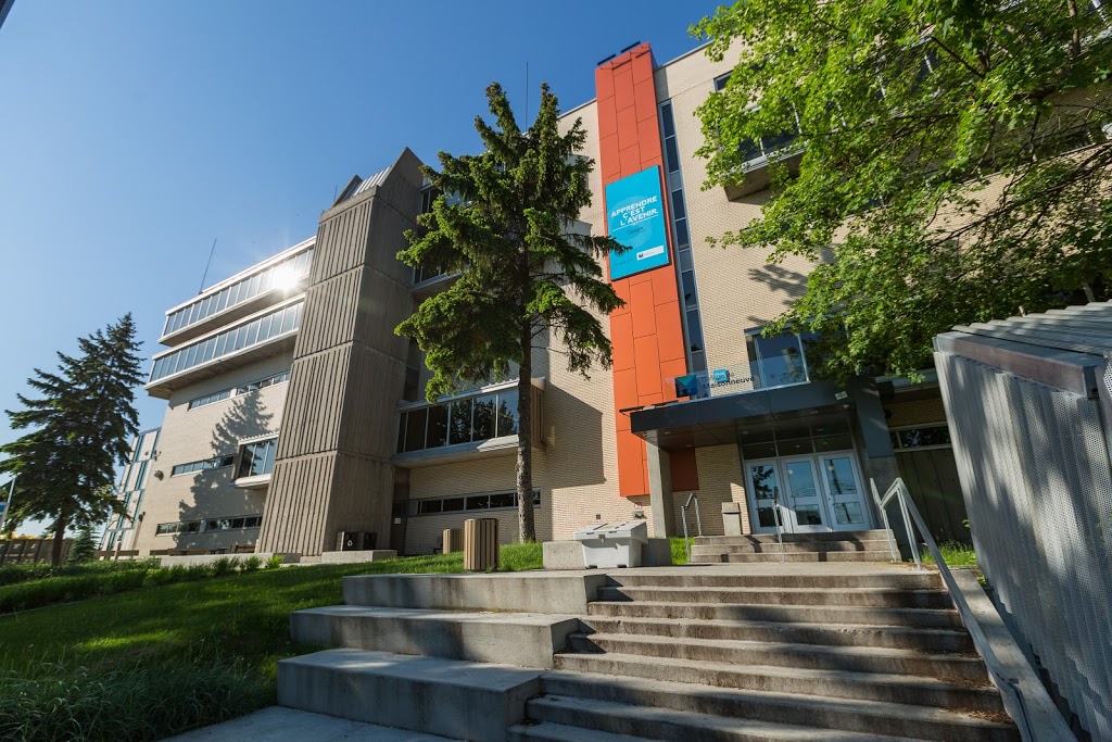 Collège de Maisonneuve | 3800 Rue Sherbrooke E, Montréal, QC H1X 2A2, Canada | Phone: (514) 254-7131