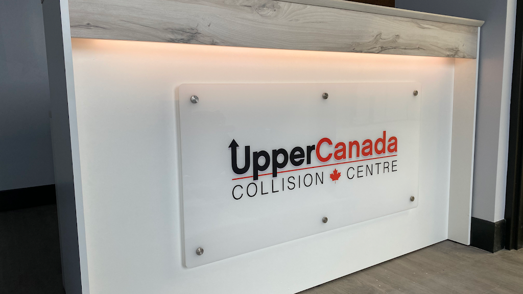 Upper Canada Collision Centre Inc. | 25 George St Unit 2, Newmarket, ON L3Y 4V4, Canada | Phone: (905) 953-1221