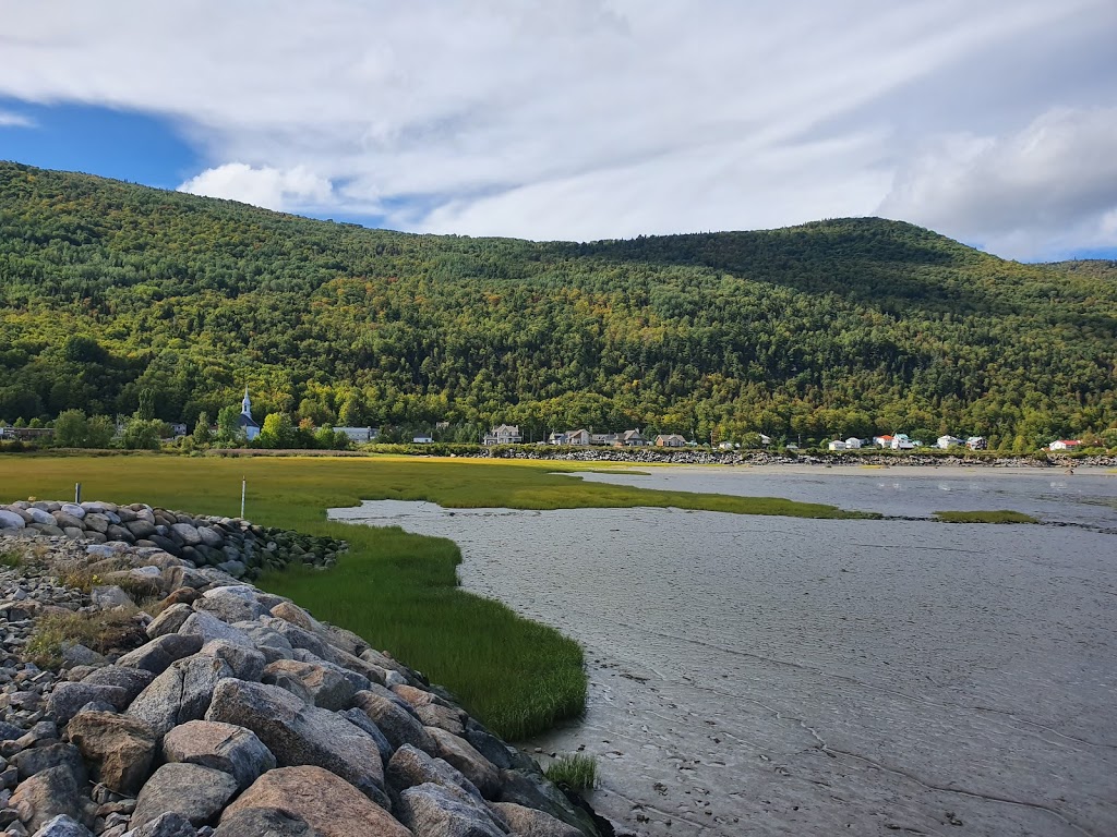 Parc Des Riverains | Petite-Rivière-Saint-François, QC G0A 2L0, Canada