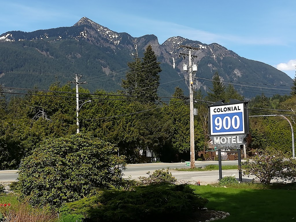 Colonial 900 Motel | 900 Old Hope Princeton Way, Hope, BC V0X 1L0, Canada | Phone: (604) 869-5223