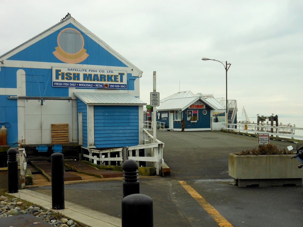 Fish Market | 2598 Beacon Ave, Sidney, BC V8L 1Y2, Canada | Phone: (250) 656-2642