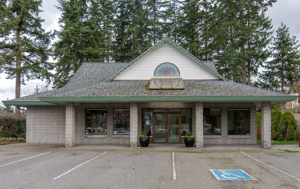 White Rock Veterinary Hospital | 2460 152 St, Surrey, BC V4P 1M8, Canada | Phone: (604) 536-7618