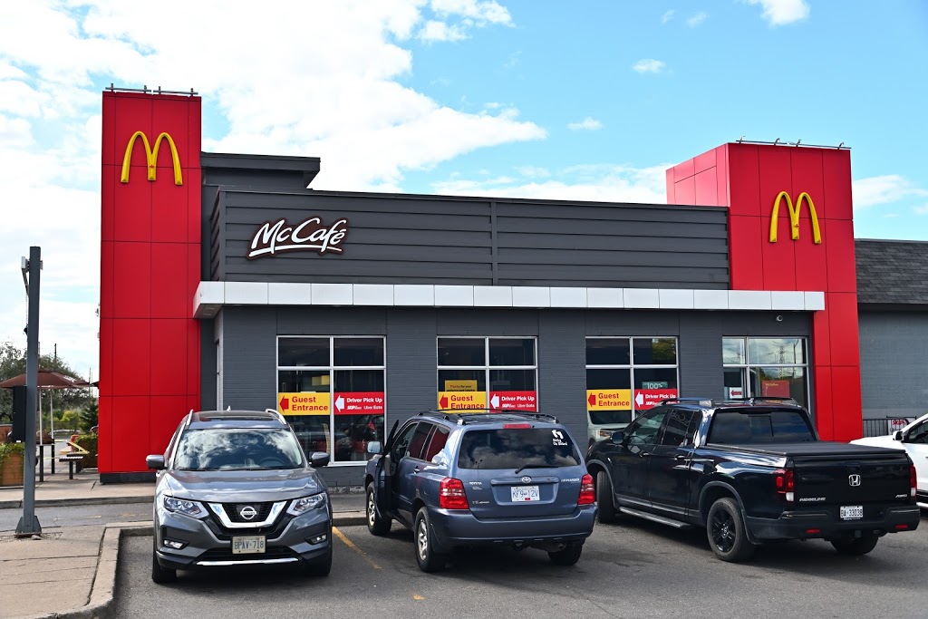 McDonalds | 3320 Steeles Ave W, Vaughan, ON L4K 1A2, Canada | Phone: (905) 760-9900