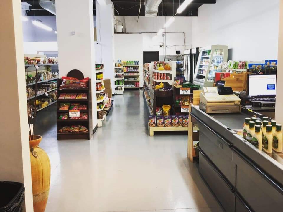 Marché des Ameriques | 222 Boulevard Curé-Labelle, Sainte-Rose, QC H7L 3A1, Canada | Phone: (450) 624-0222