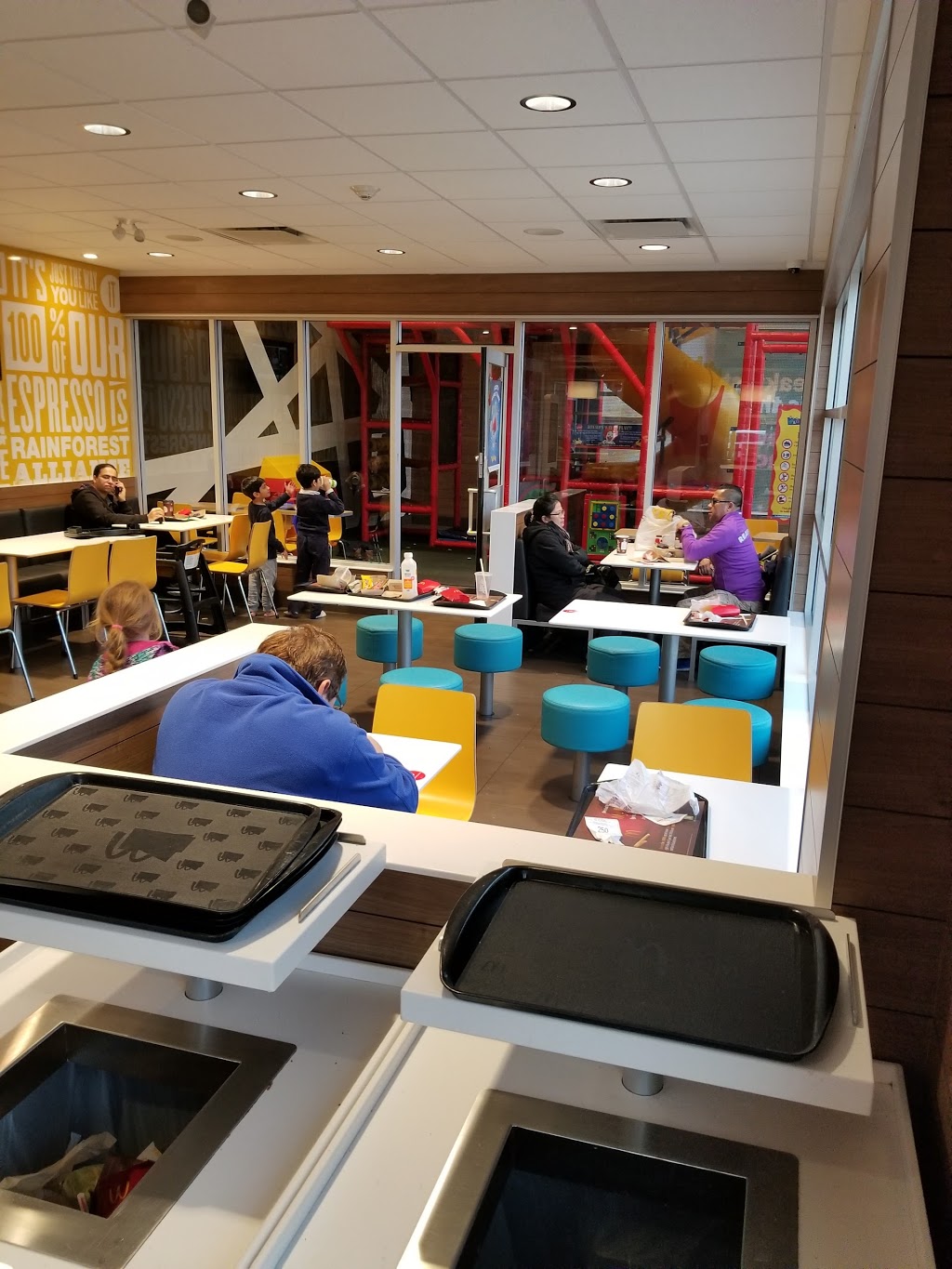 McDonalds | 7005 120 St, Delta, BC V4E 2A9, Canada | Phone: (604) 592-1330